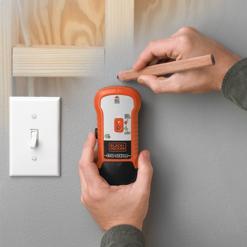 Stud Sensor - Wood Stud Finder - SF100 | BLACK+DECKER | BLACK+DECKER