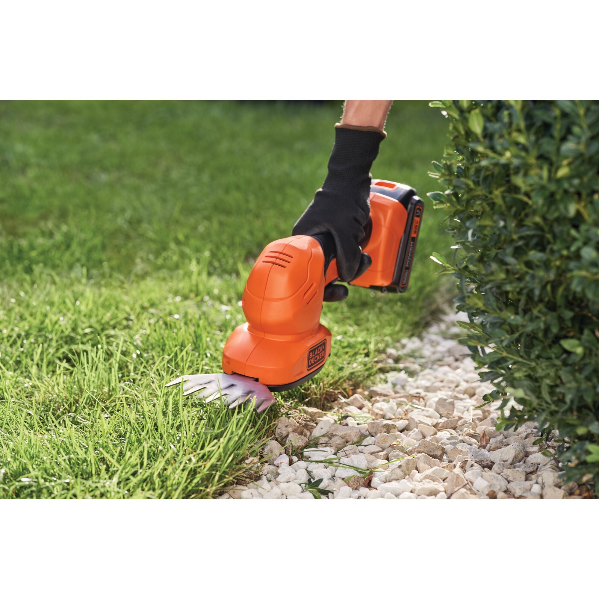 Black and decker on sale cordless grass shears