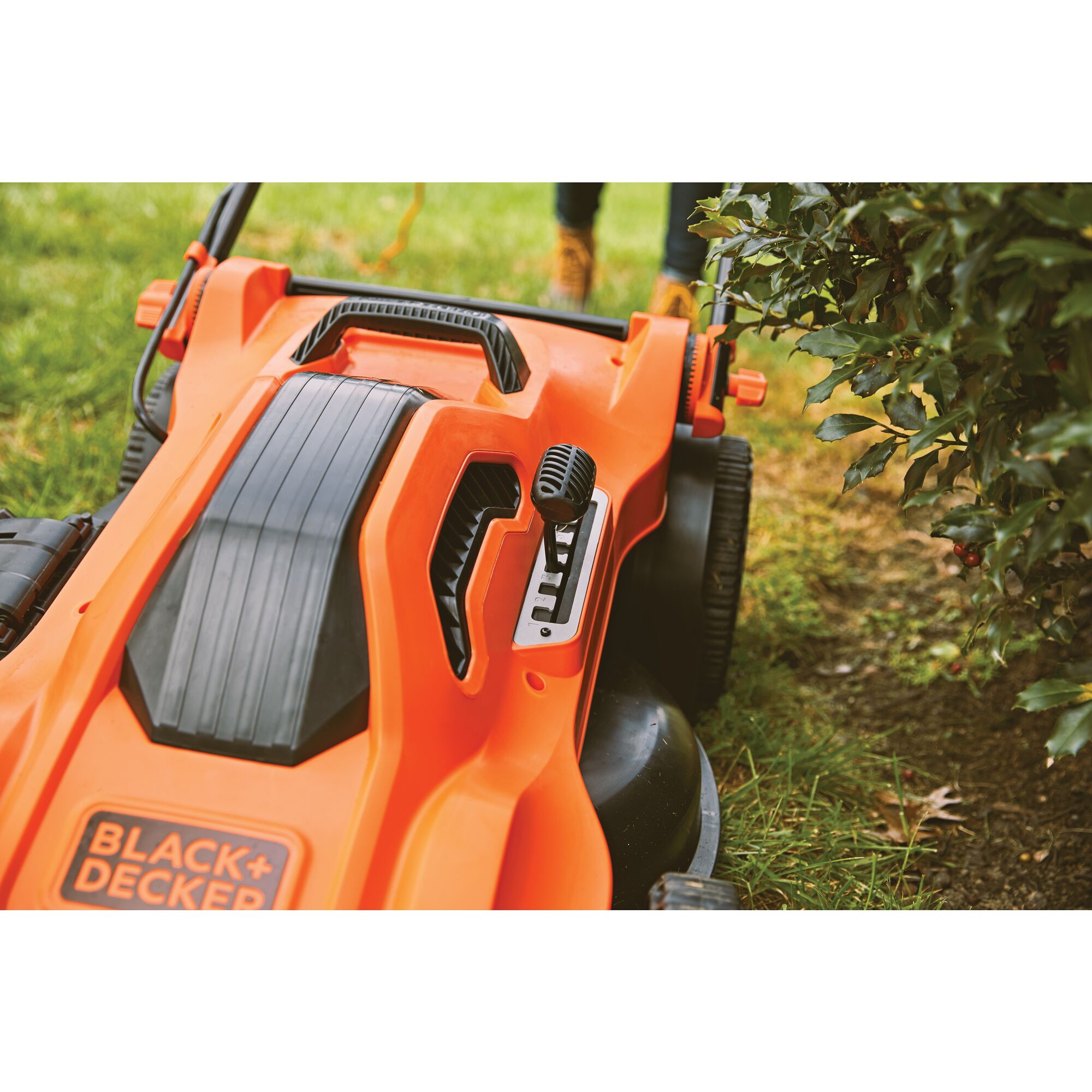 Black and decker 13 store amp electric mower