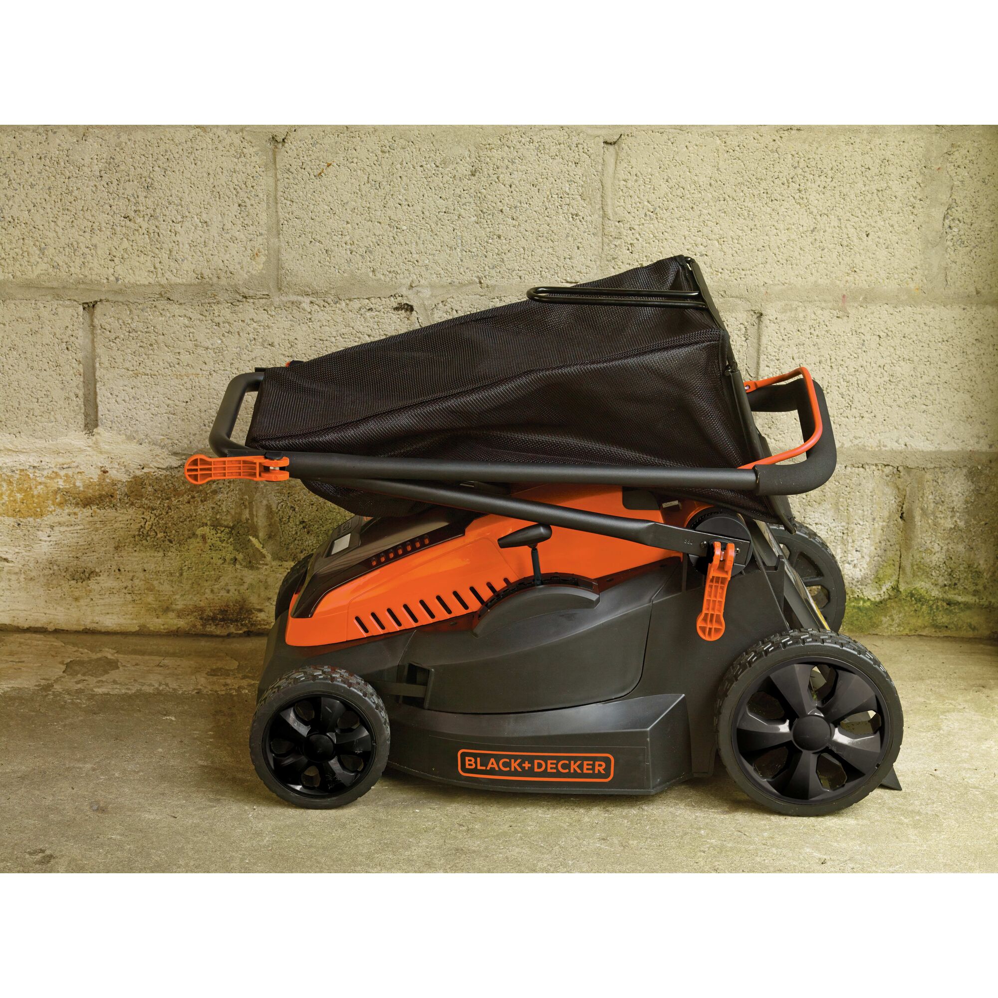 40V MAX Lithium 16 inch Mower BLACK DECKER