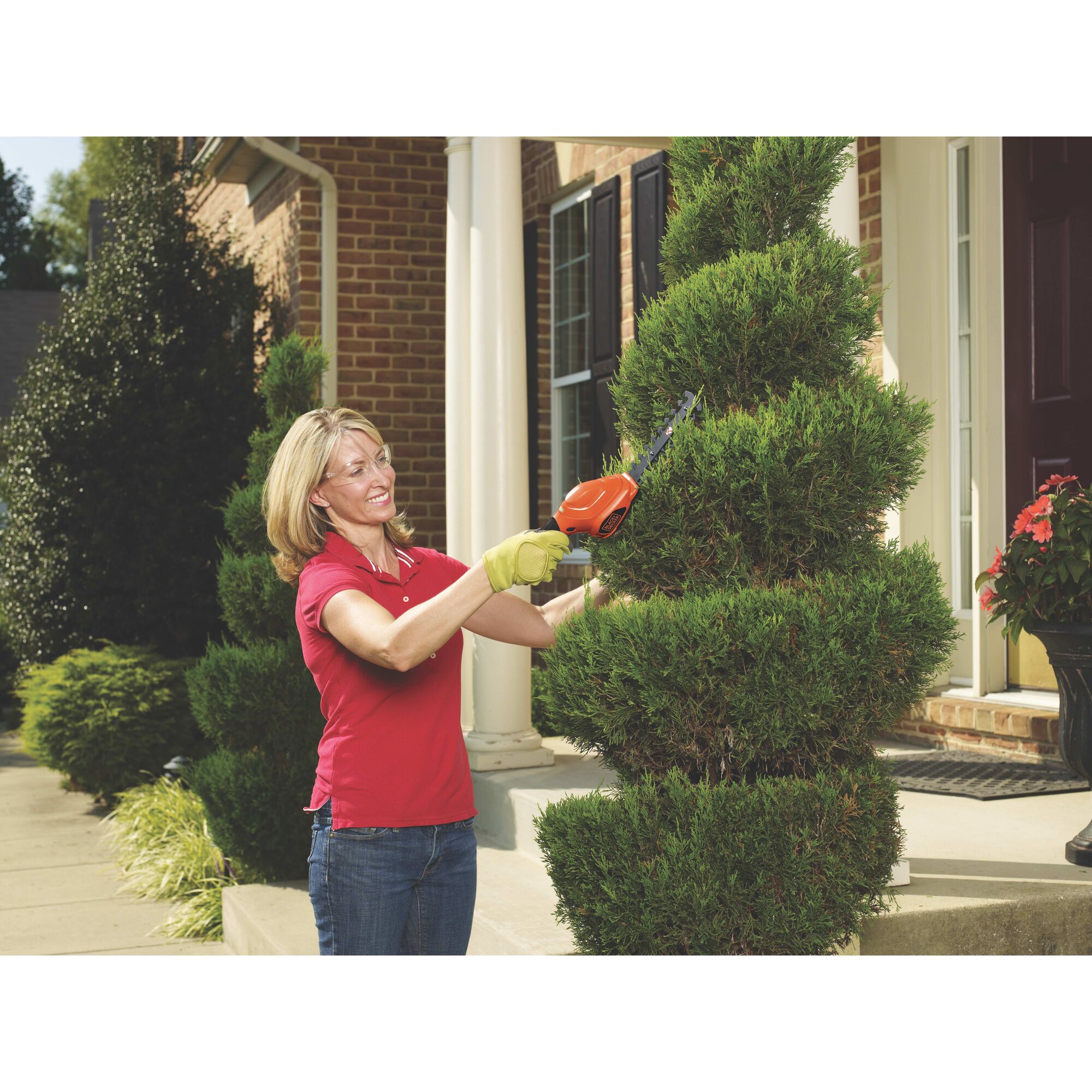 Black and decker cordless grass deals shears